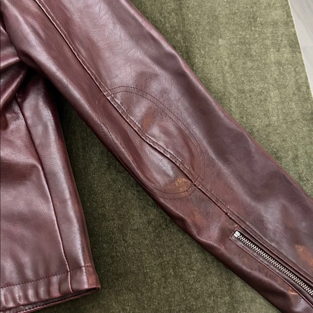 Levi's Women's oxblood color faux leather Jacket - Picture 15 of 15